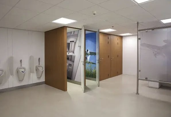 toiletruimte kantoor gietvloer